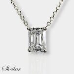 תליון אמרלד צף - Floating Emerald Pendant